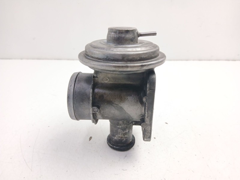 Recambio de valvula egr para bmw 3 (e46) 320 d referencia OEM IAM 7785452 72826400 