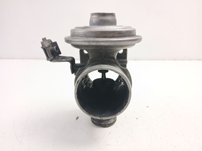 Recambio de valvula egr para bmw 3 (e46) 320 d referencia OEM IAM 7785452 72826400 