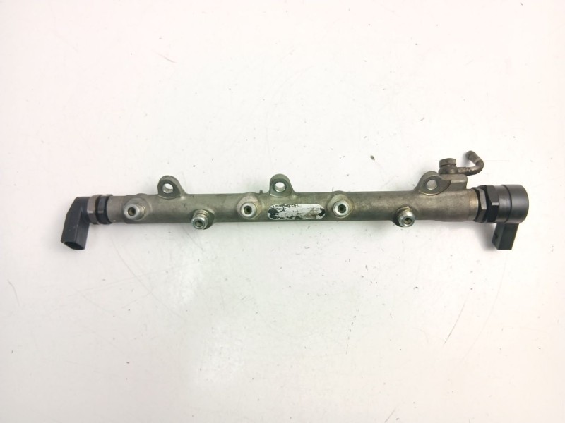 Recambio de rampa inyectora para bmw 3 (e46) 320 d referencia OEM IAM 13537805725  