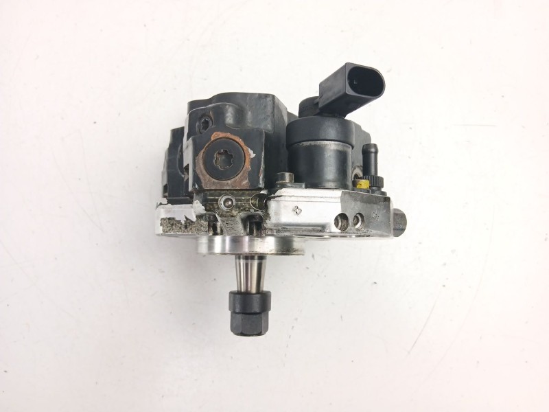 Recambio de bomba inyectora diesel para bmw 3 (e46) 320 d referencia OEM IAM 7788670 0445010045 