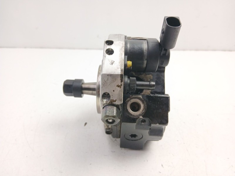 Recambio de bomba inyectora diesel para bmw 3 (e46) 320 d referencia OEM IAM 7788670 0445010045 