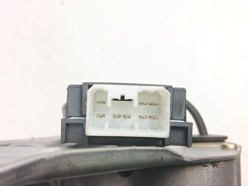 Recambio de motor limpia trasero para daewoo tacuma (u100) 1.6 referencia OEM IAM 96387047  