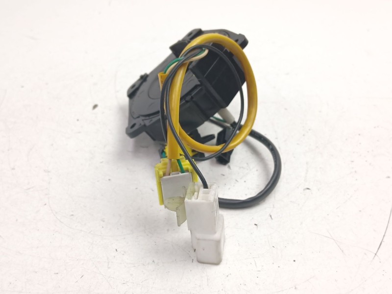 Recambio de anillo airbag para daewoo tacuma (u100) 1.6 referencia OEM IAM 96341541  