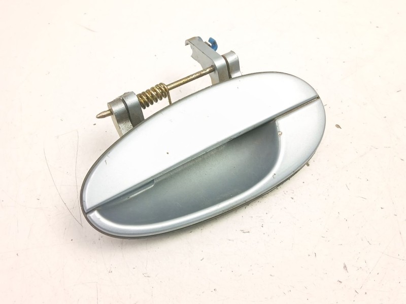 Recambio de manilla trasera izquierda para daewoo tacuma (u100) 1.6 referencia OEM IAM 96260969  