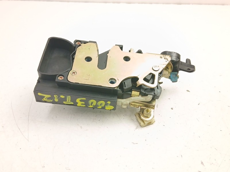 Recambio de cerradura puerta trasera izquierda para daewoo tacuma (u100) 1.6 referencia OEM IAM 96260995  