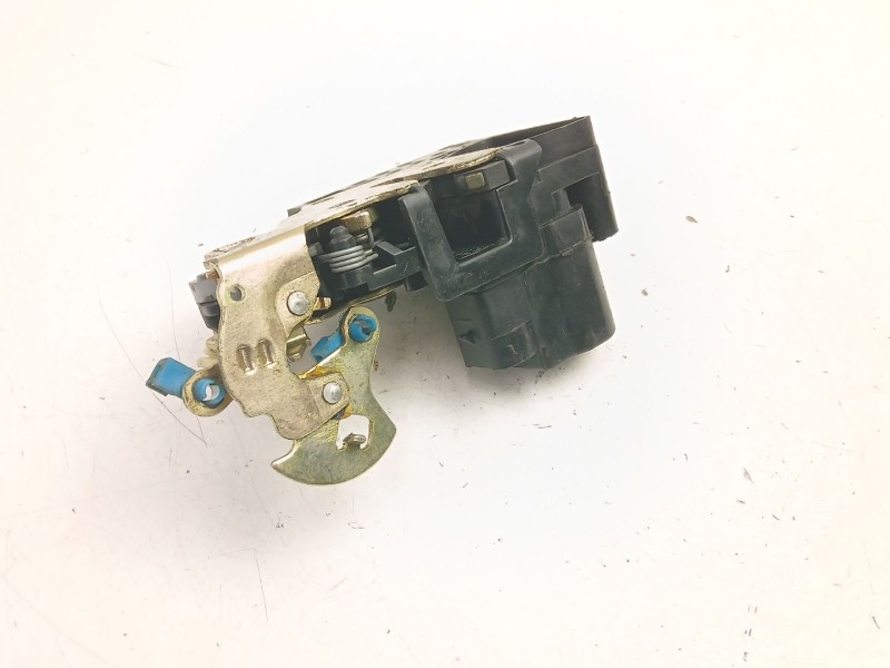 Recambio de cerradura puerta delantera izquierda para daewoo tacuma (u100) 1.6 referencia OEM IAM 96292105  