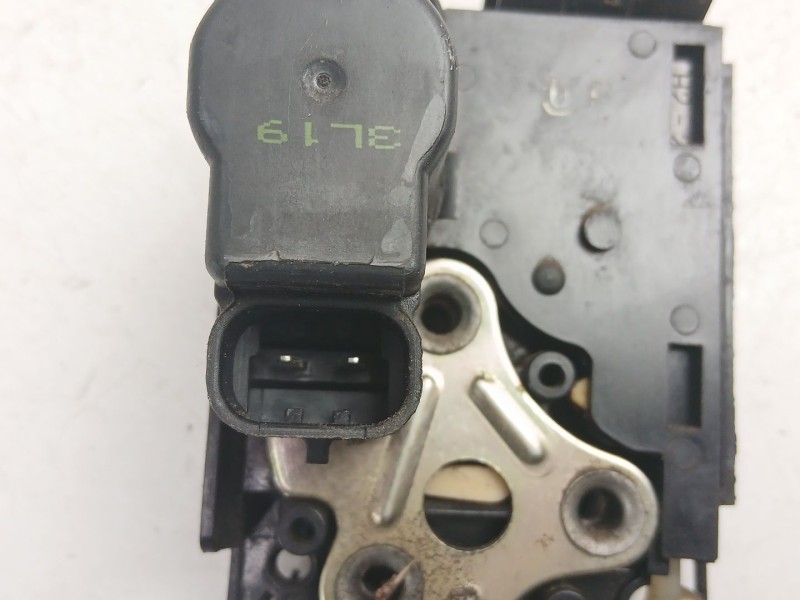 Recambio de cerradura puerta delantera izquierda para daewoo tacuma (u100) 1.6 referencia OEM IAM 96292105  