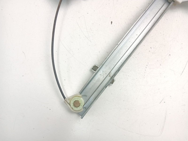 Recambio de elevalunas trasero derecho para daewoo tacuma (u100) 1.6 referencia OEM IAM 94566227  