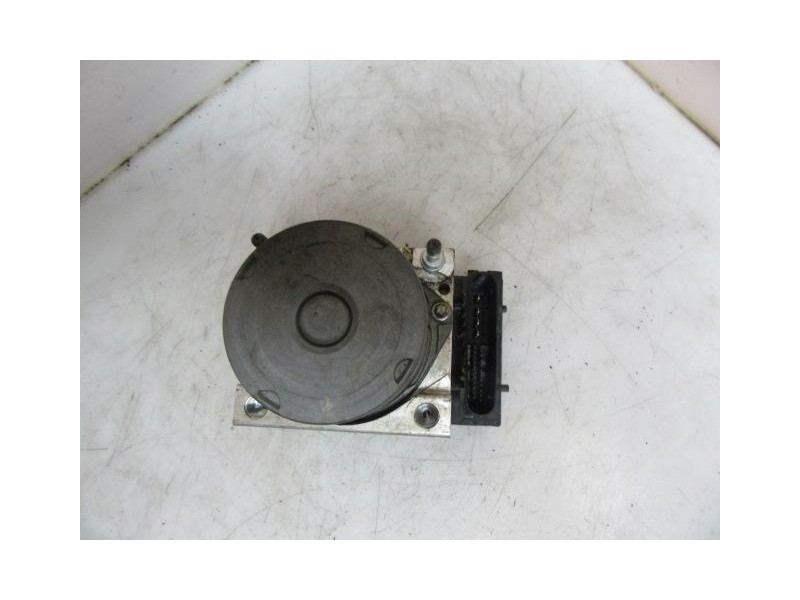 Recambio de abs : hyundai i30 : 1.4 g (109,04cv) [2010] para hyundai i30 1.4 g referencia OEM IAM 0265231956  
