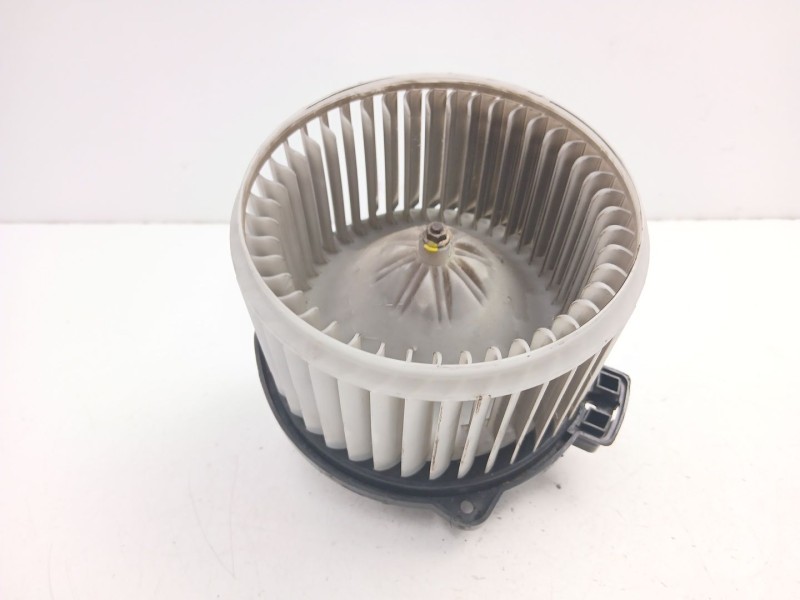 Recambio de motor calefaccion para daewoo tacuma (u100) 1.6 referencia OEM IAM 96331060  
