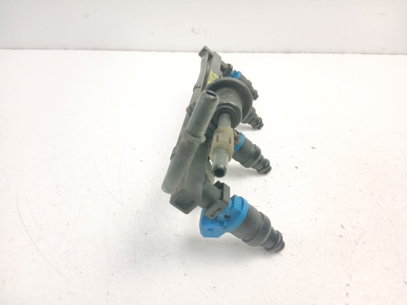 Recambio de inyectores juego para daewoo tacuma (u100) 1.6 referencia OEM IAM 96253573  