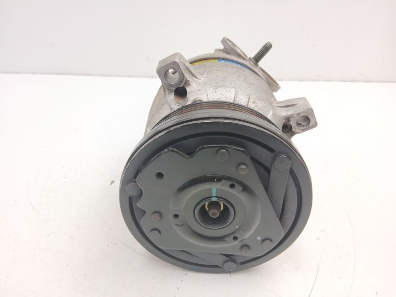 Recambio de compresor aire acondicionado para daewoo tacuma (u100) 1.6 referencia OEM IAM 96450073 715021 