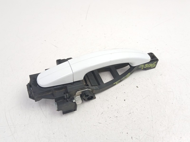 Recambio de manilla trasera izquierda para ford focus iii 1.6 tdci referencia OEM IAM BM51A224A37CG  