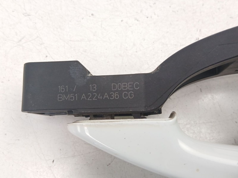 Recambio de manilla trasera derecha para ford focus iii 1.6 tdci referencia OEM IAM BM51A224A36CG  
