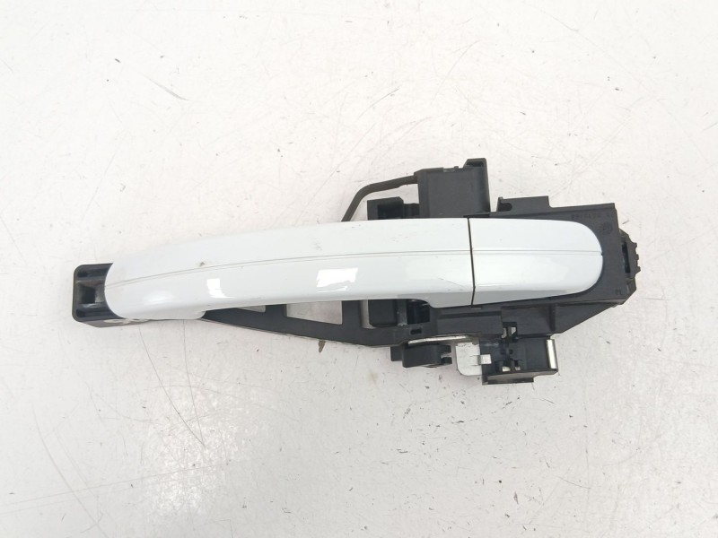 Recambio de manilla trasera derecha para ford focus iii 1.6 tdci referencia OEM IAM BM51A224A36CG  