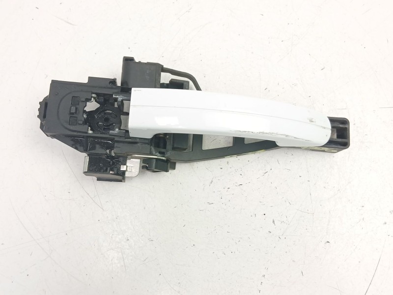 Recambio de manilla delantera izquierda para ford focus iii 1.6 tdci referencia OEM IAM BM51A224A37DG  