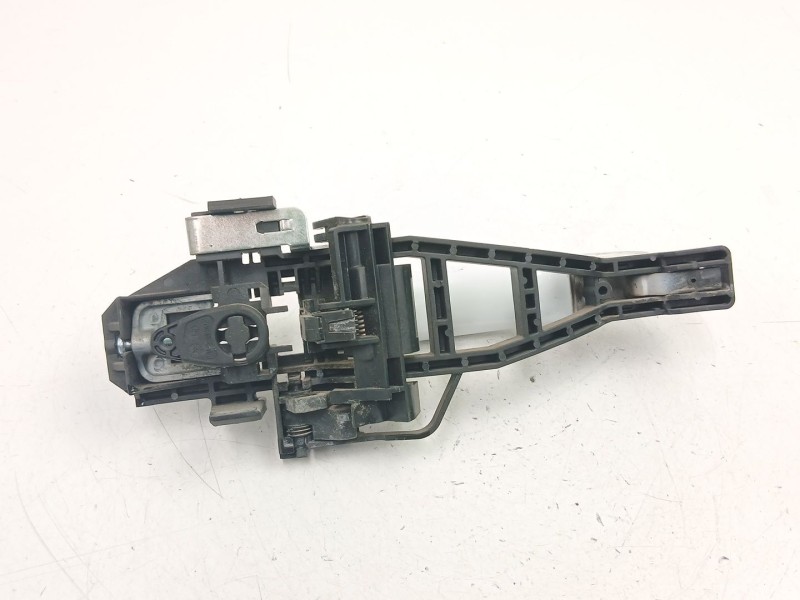 Recambio de manilla delantera izquierda para ford focus iii 1.6 tdci referencia OEM IAM BM51A224A37DG  