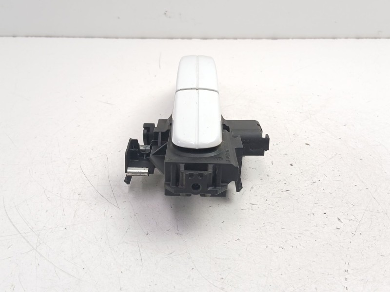 Recambio de manilla delantera derecha para ford focus iii 1.6 tdci referencia OEM IAM BM51A224A36CG  