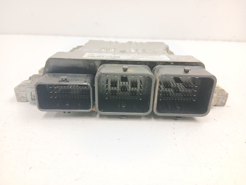 Recambio de centralita para ford focus iii 1.6 tdci referencia OEM IAM BV6112A650DDA S180133048 