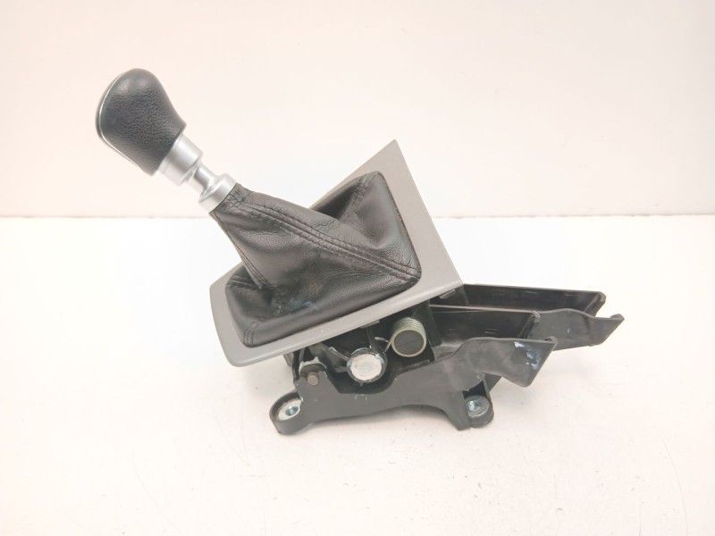 Recambio de palanca cambio manual para ford focus iii 1.6 tdci referencia OEM IAM BV6R7C453CAE  