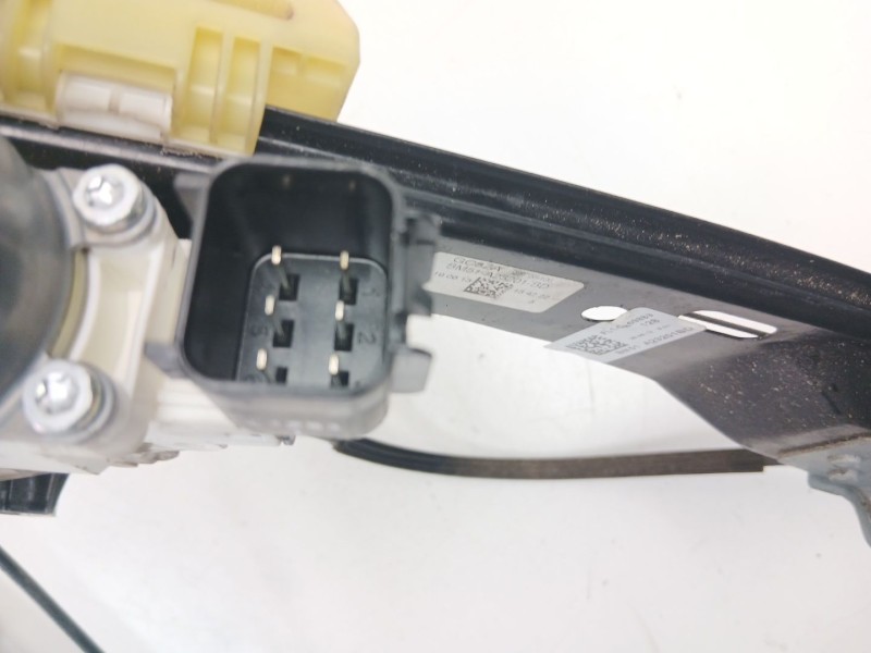 Recambio de elevalunas delantero izquierdo para ford focus iii 1.6 tdci referencia OEM IAM BM51A23201BD  