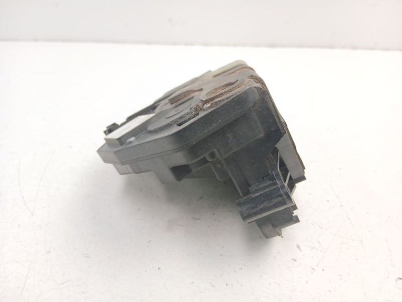 Recambio de cerradura puerta delantera izquierda para ford focus iii 1.6 tdci referencia OEM IAM BM5AA21813AE  