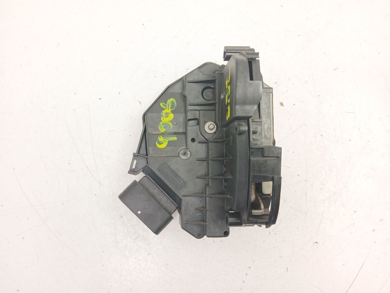 Recambio de cerradura puerta delantera izquierda para ford focus iii 1.6 tdci referencia OEM IAM BM5AA21813AE  