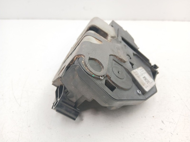 Recambio de cerradura puerta delantera derecha para ford focus iii 1.6 tdci referencia OEM IAM BM5AA21812BE  