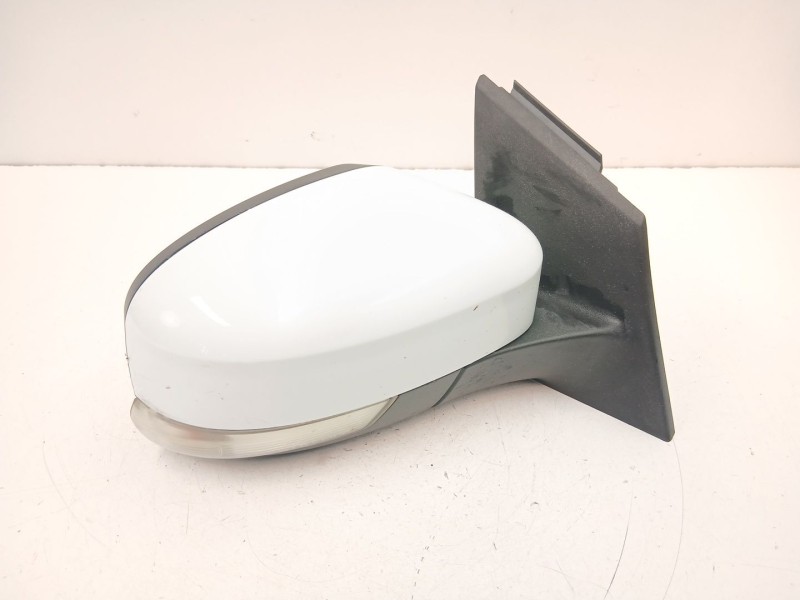 Recambio de retrovisor derecho para ford focus iii 1.6 tdci referencia OEM IAM BM5117682CK  