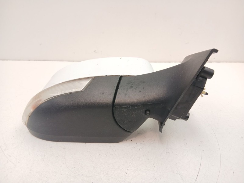 Recambio de retrovisor derecho para ford focus iii 1.6 tdci referencia OEM IAM BM5117682CK  