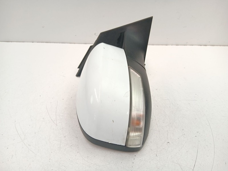 Recambio de retrovisor derecho para ford focus iii 1.6 tdci referencia OEM IAM BM5117682CK  