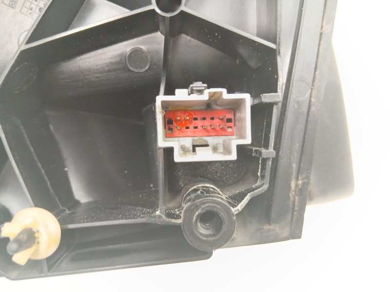 Recambio de retrovisor derecho para ford focus iii 1.6 tdci referencia OEM IAM BM5117682CK  