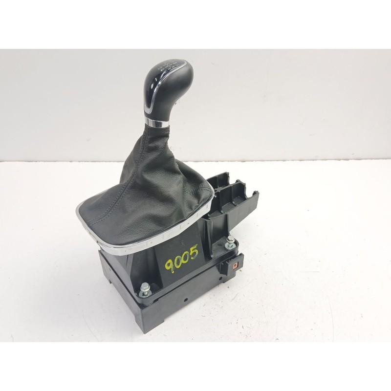 Recambio de palanca cambio manual para opel insignia a sedán (g09) 2.0 cdti (69) referencia OEM IAM 55563829  
