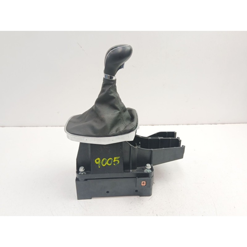 Recambio de palanca cambio manual para opel insignia a sedán (g09) 2.0 cdti (69) referencia OEM IAM 55563829  