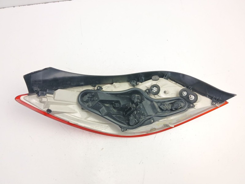 Recambio de piloto trasero derecho para opel insignia a sedán (g09) 2.0 cdti (69) referencia OEM IAM 13279628  