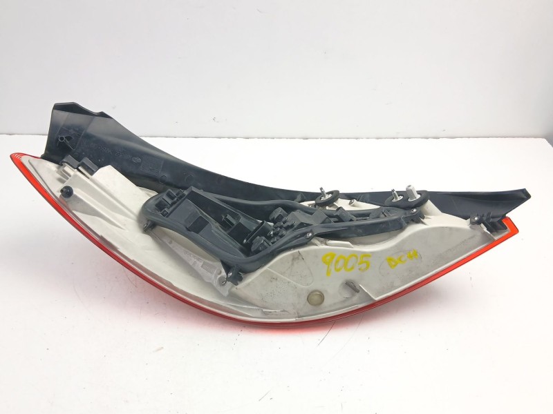 Recambio de piloto trasero derecho para opel insignia a sedán (g09) 2.0 cdti (69) referencia OEM IAM 13279628  