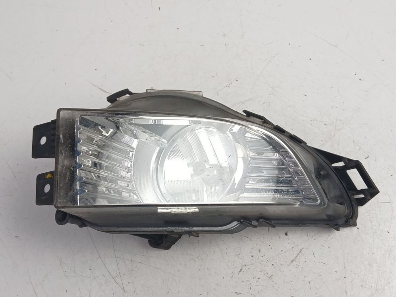 Recambio de antiniebla izquierdo para opel insignia a sedán (g09) 2.0 cdti (69) referencia OEM IAM 13226828  