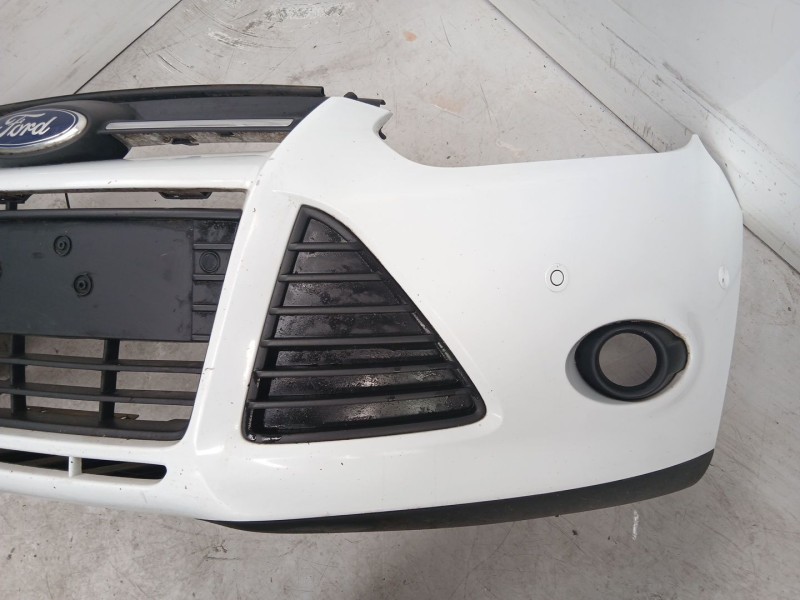 Recambio de paragolpes delantero para ford focus iii 1.6 tdci referencia OEM IAM BM5117757AFXWAA  