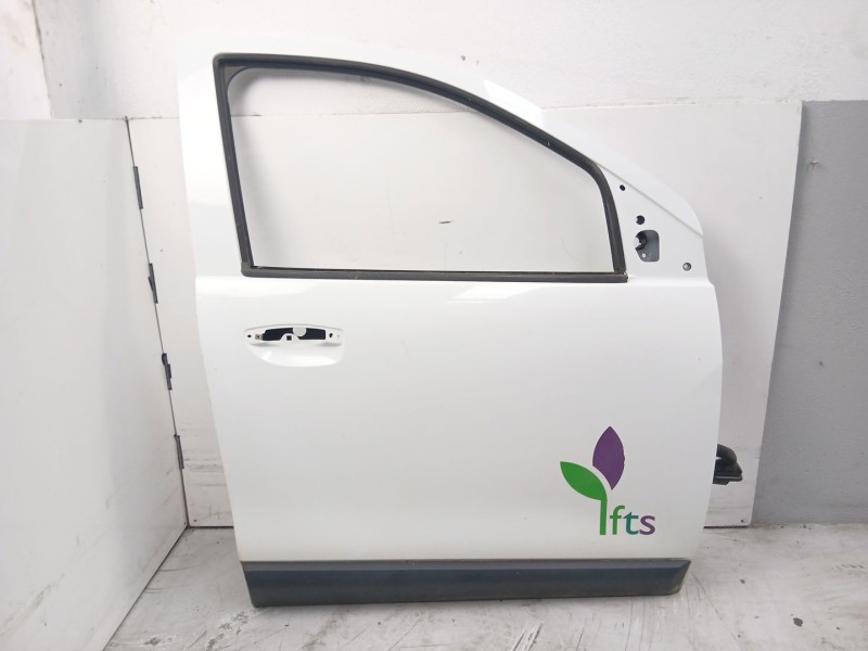 Recambio de puerta delantera derecha para dacia dokker ambiance referencia OEM IAM 801008218R  