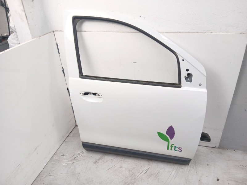 Recambio de puerta delantera derecha para dacia dokker ambiance referencia OEM IAM 801008218R  