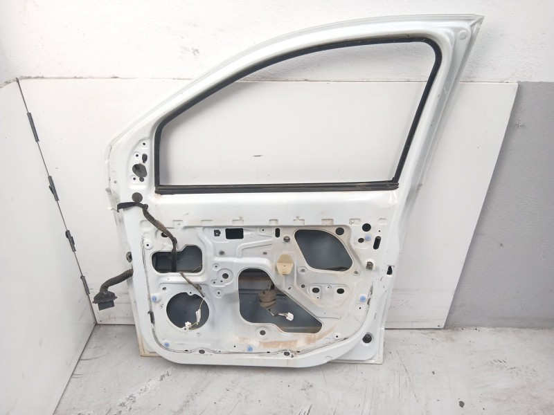 Recambio de puerta delantera derecha para dacia dokker ambiance referencia OEM IAM 801008218R  