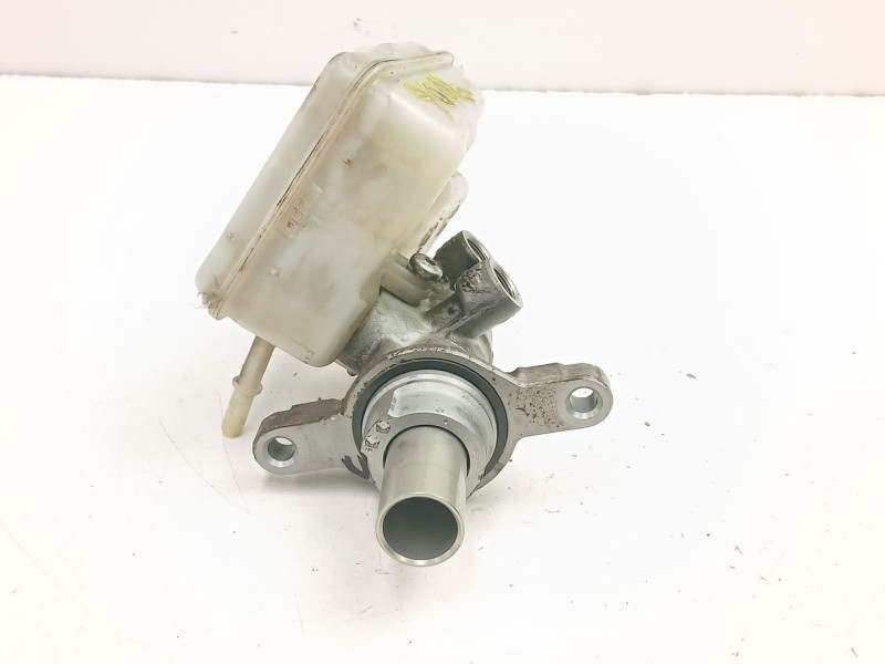 Recambio de bomba de freno para ford focus iii 1.6 tdci referencia OEM IAM AV612140J  