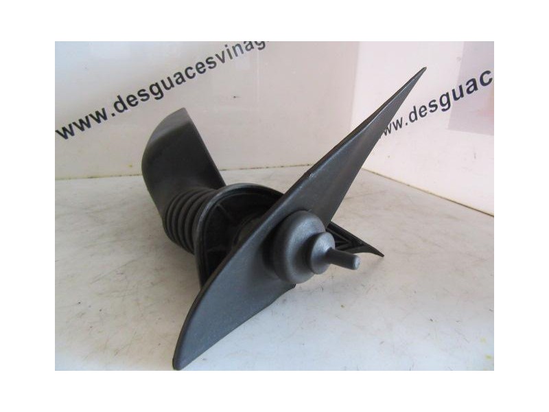 Recambio de retrovisor dch : fiat uno : 1.1 g (55,74cv) [1990] para fiat uno 1.1 g referencia OEM IAM   