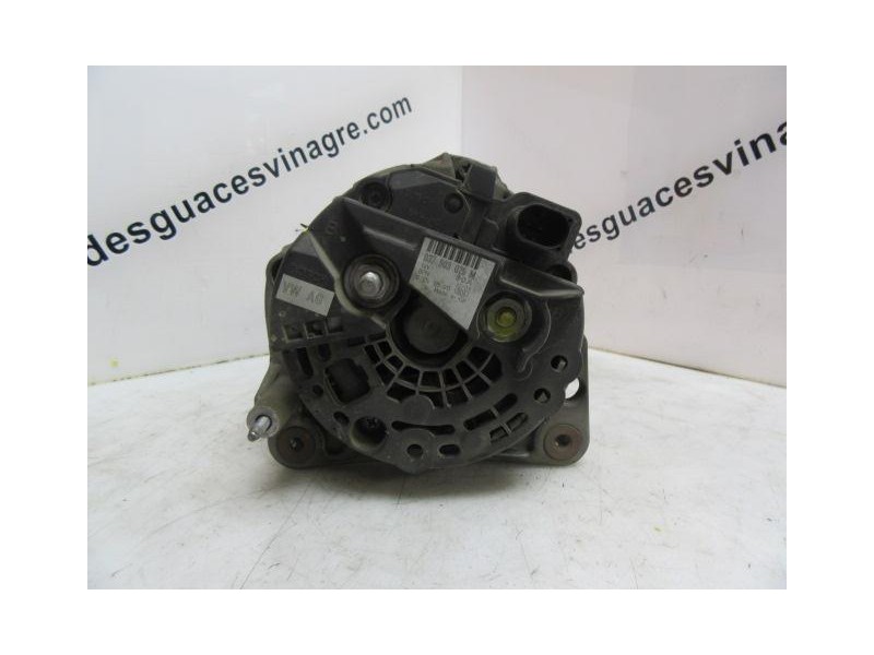 Recambio de alternador : volkswagen polo : 1.4 g (74,78cv) [2003] para volkswagen polo 1.4 g referencia OEM IAM 037903025M  