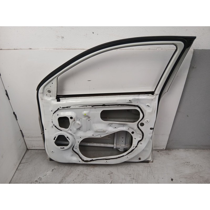 Recambio de puerta delantera derecha para mitsubishi asx (ga_w_) 1.8 di-d (ga6w) referencia OEM IAM 5700B226  