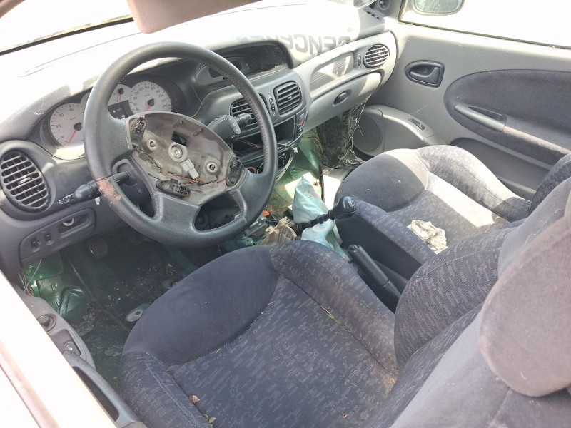 renault megane i coach (da0/1_) del año 1999