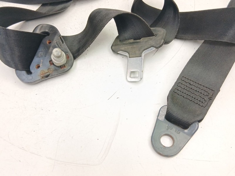 Recambio de cinturon seguridad delantero derecho para dacia dokker ambiance referencia OEM IAM 868842775R  
