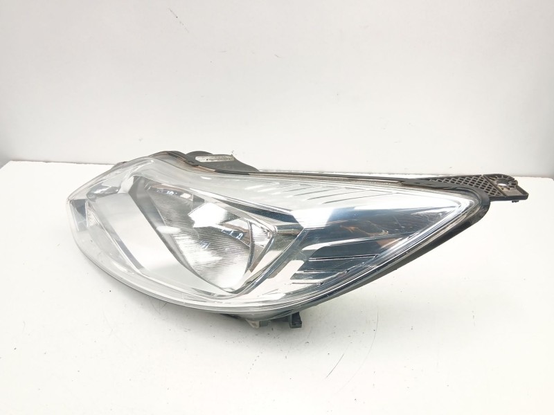 Recambio de faro izquierdo para ford focus iii 1.6 tdci referencia OEM IAM BM5113W030AK  