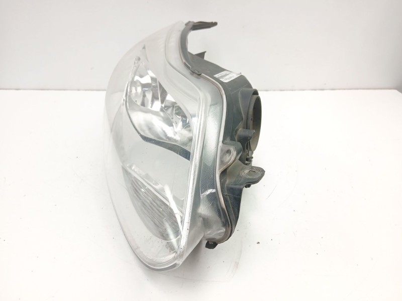 Recambio de faro derecho para ford focus iii 1.6 tdci referencia OEM IAM BM5113W029AK  
