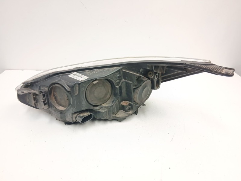 Recambio de faro derecho para ford focus iii 1.6 tdci referencia OEM IAM BM5113W029AK  